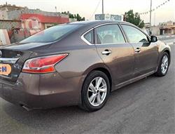 نيسان ألتيما